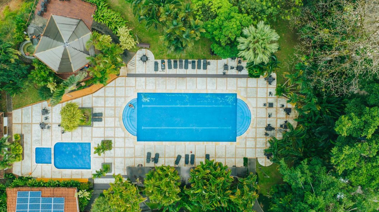 Tilajari Hotel Resort ラ・フォルトゥナ エクステリア 写真